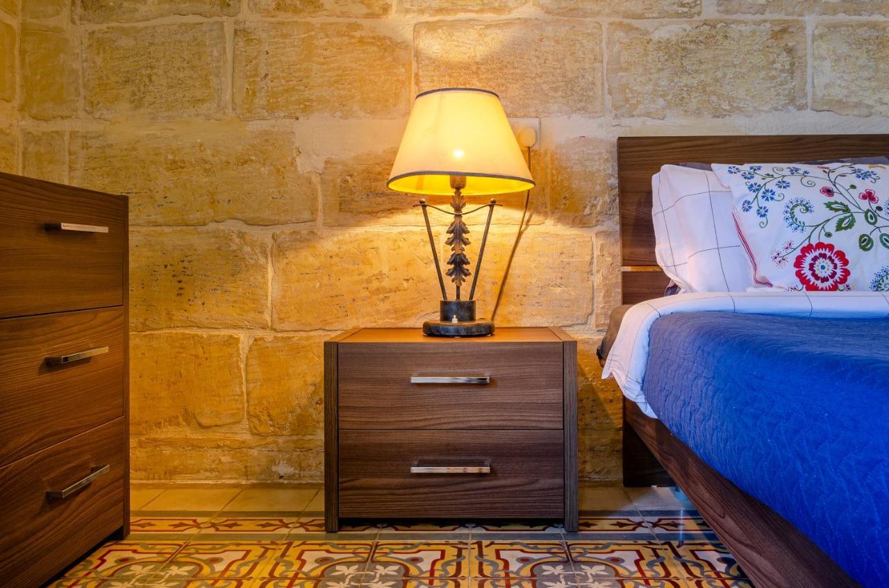 Bed and Breakfast Mizzi 87 Victoria Exterior foto