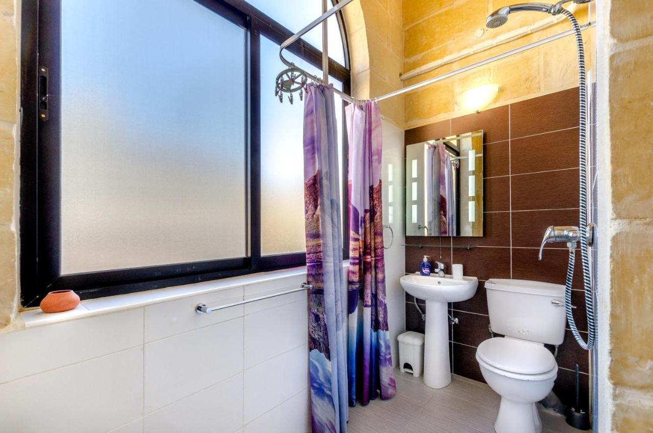 Bed and Breakfast Mizzi 87 Victoria Exterior foto