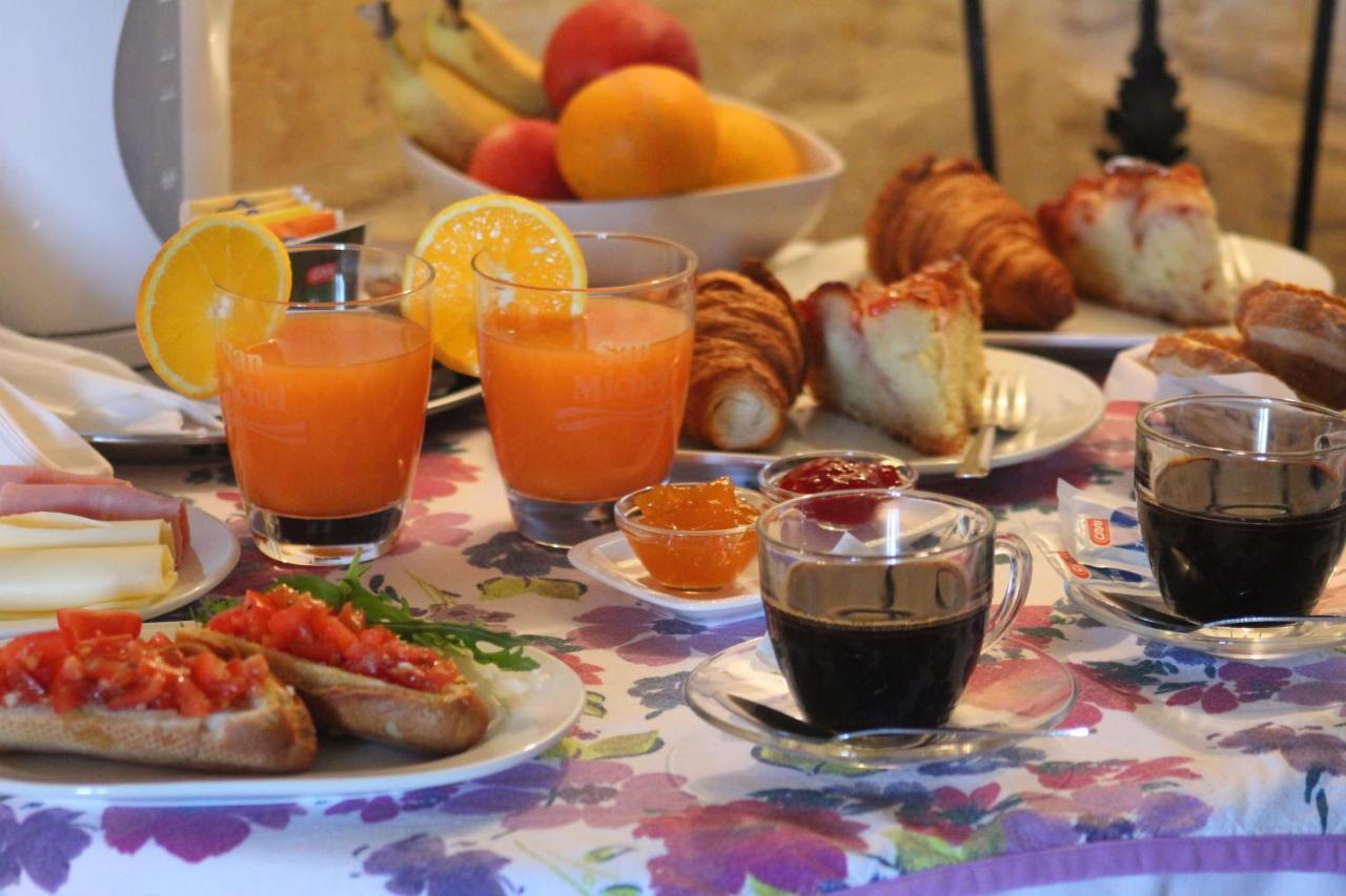 Bed and Breakfast Mizzi 87 Victoria Exterior foto